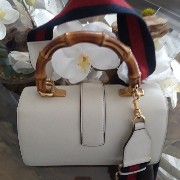 Gucci - Picture 4 of 4